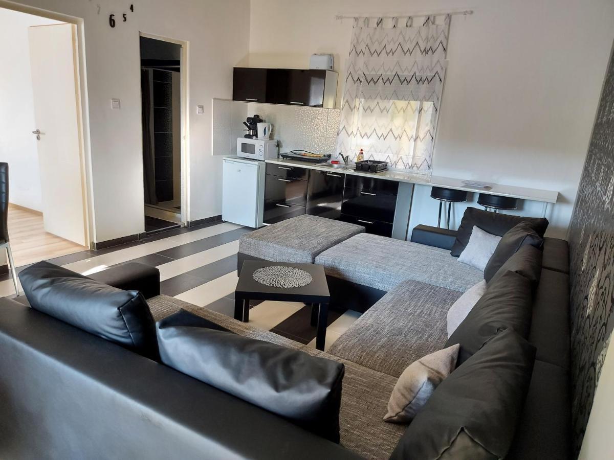 Corner Apartman 5 Siófok Zewnętrze zdjęcie