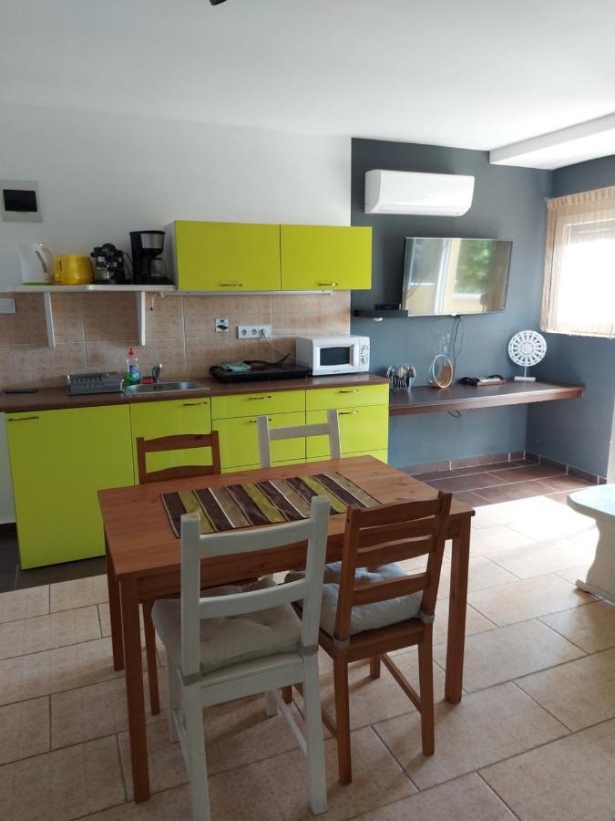 Corner Apartman 5 Siófok Zewnętrze zdjęcie