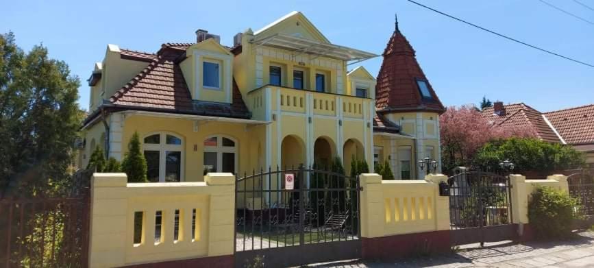 Corner Apartman 5 Siófok Zewnętrze zdjęcie